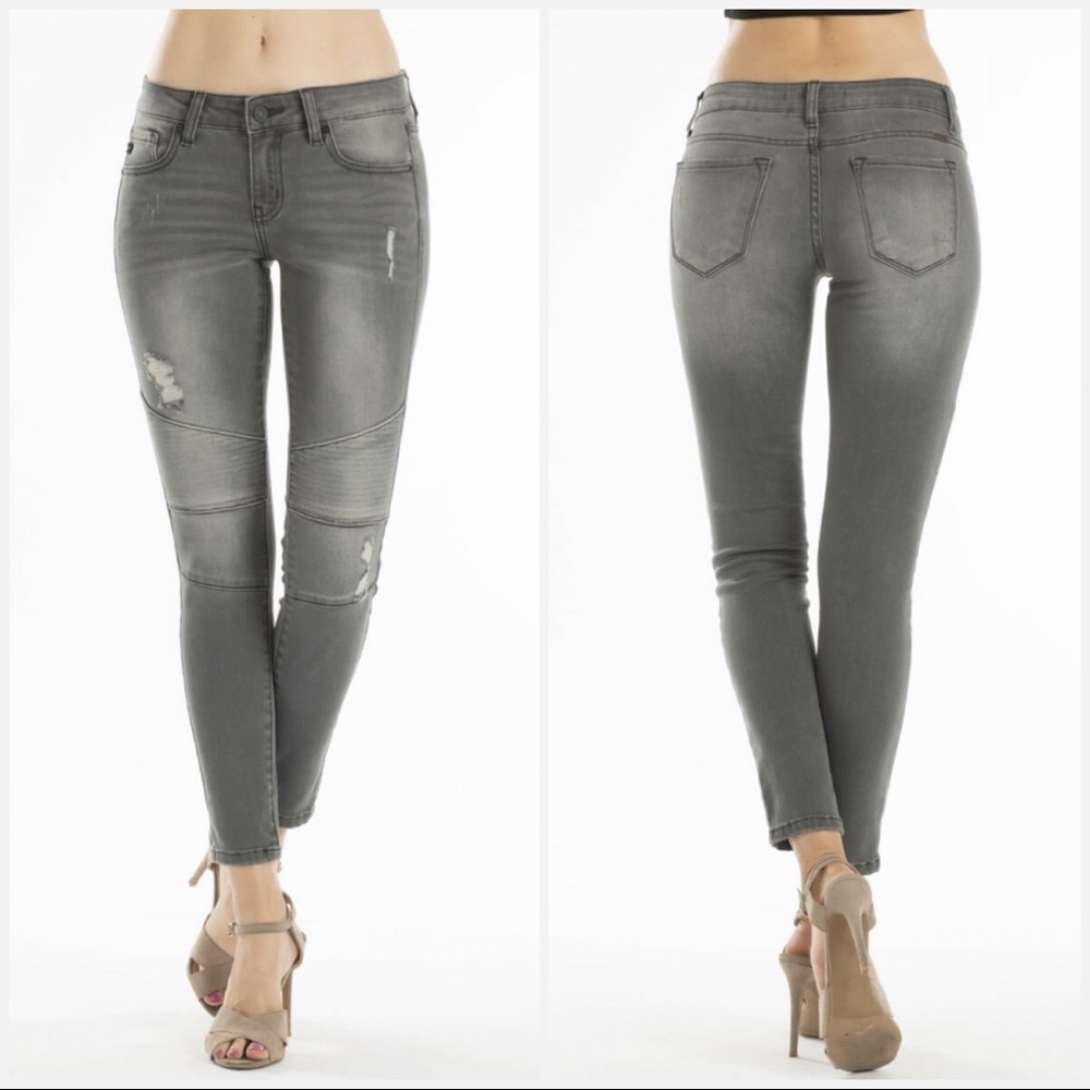 Last Sizes ‼️ Low Rise Light Gray Moto Jeans - Picture 3 of 7